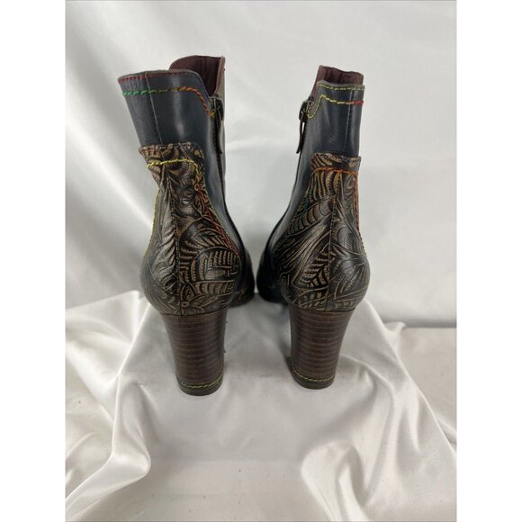 Multicolor Ankle Boots with Intricate Patterns - Picture 11 of 16